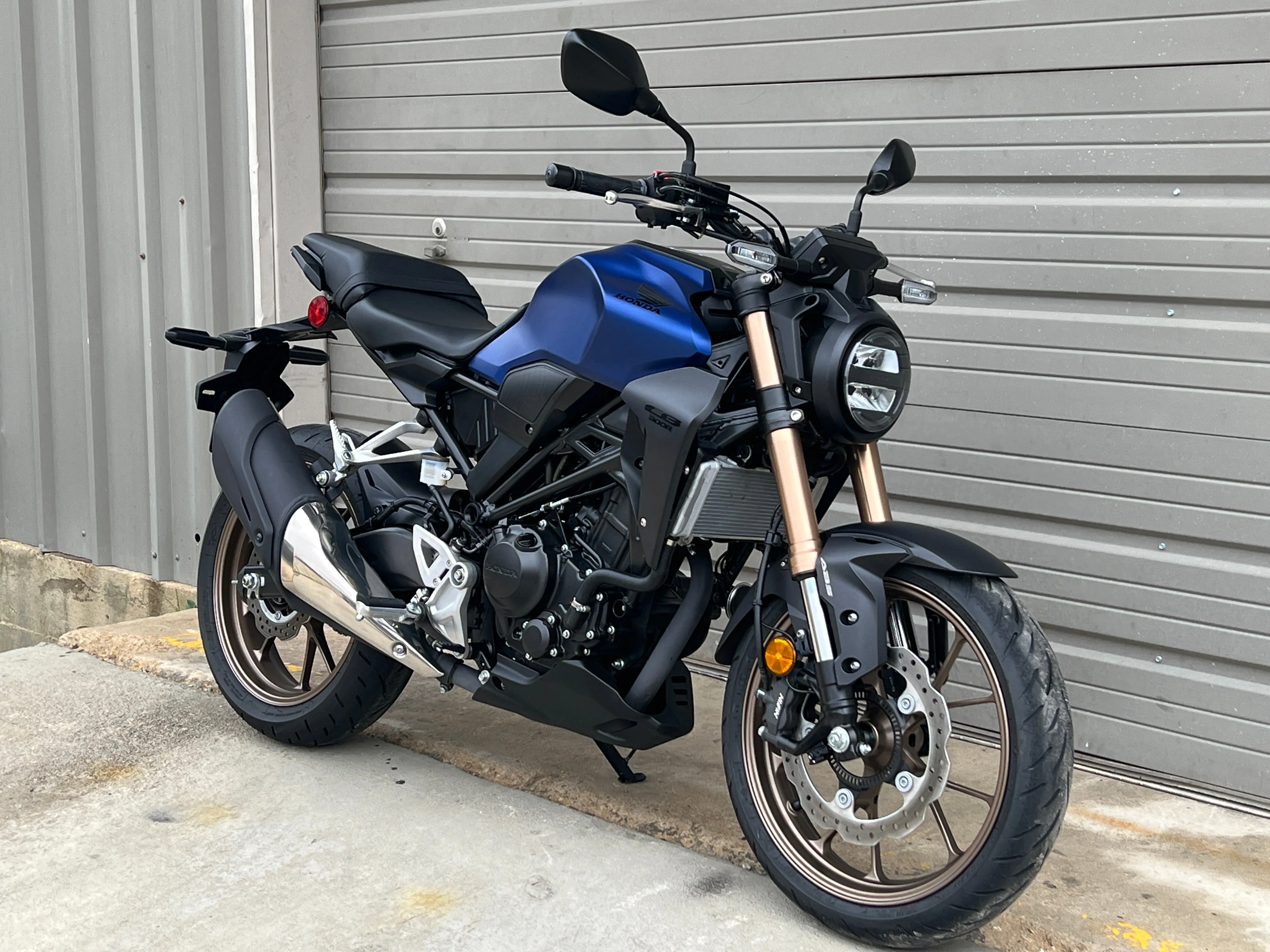 2022 Honda CB300R ABS