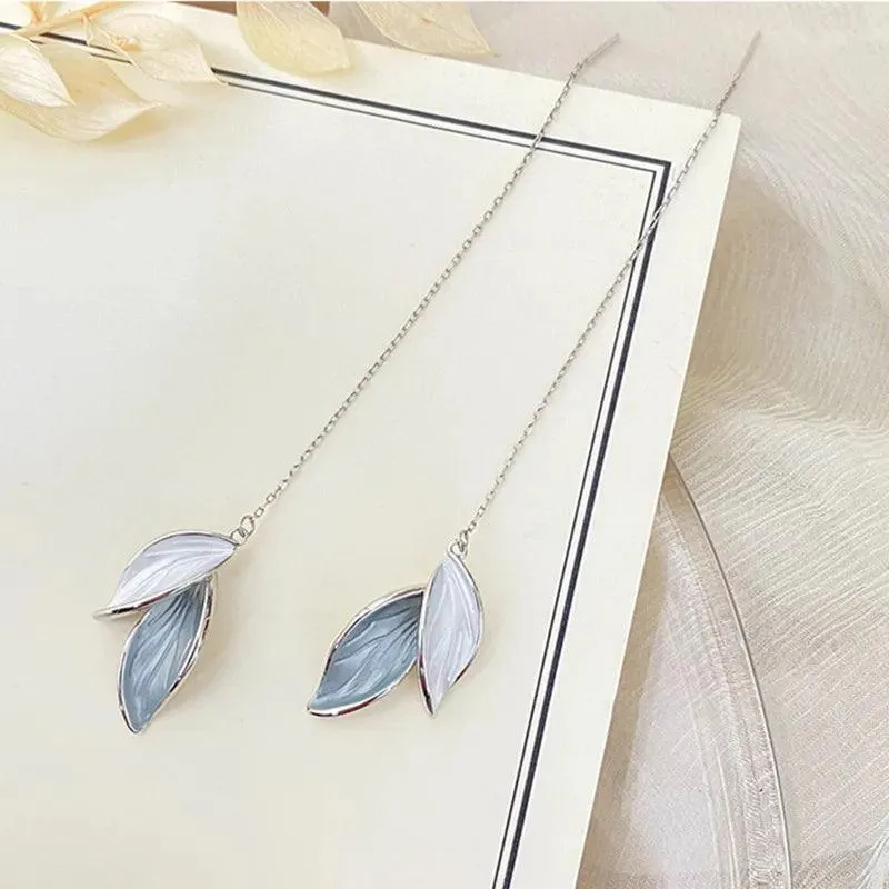 2024  Blue And White Metal Leaf Earrings Women's