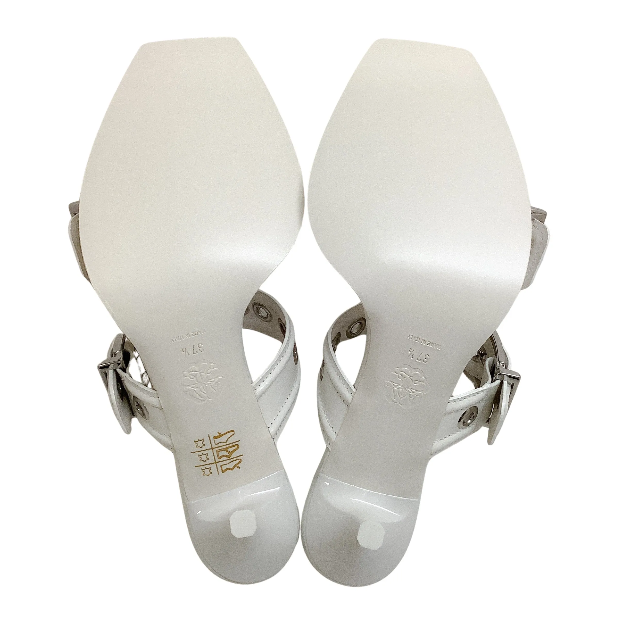 Alexander McQueen White Leather Buckle Strap Sandals