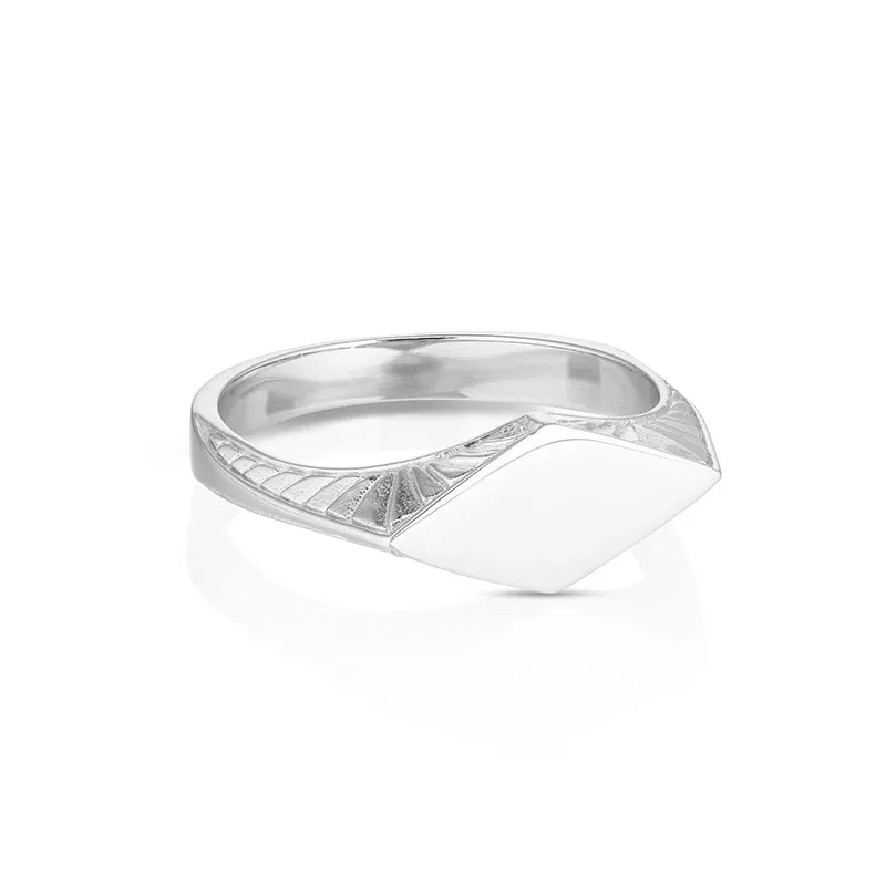 EZRA SILVER RING