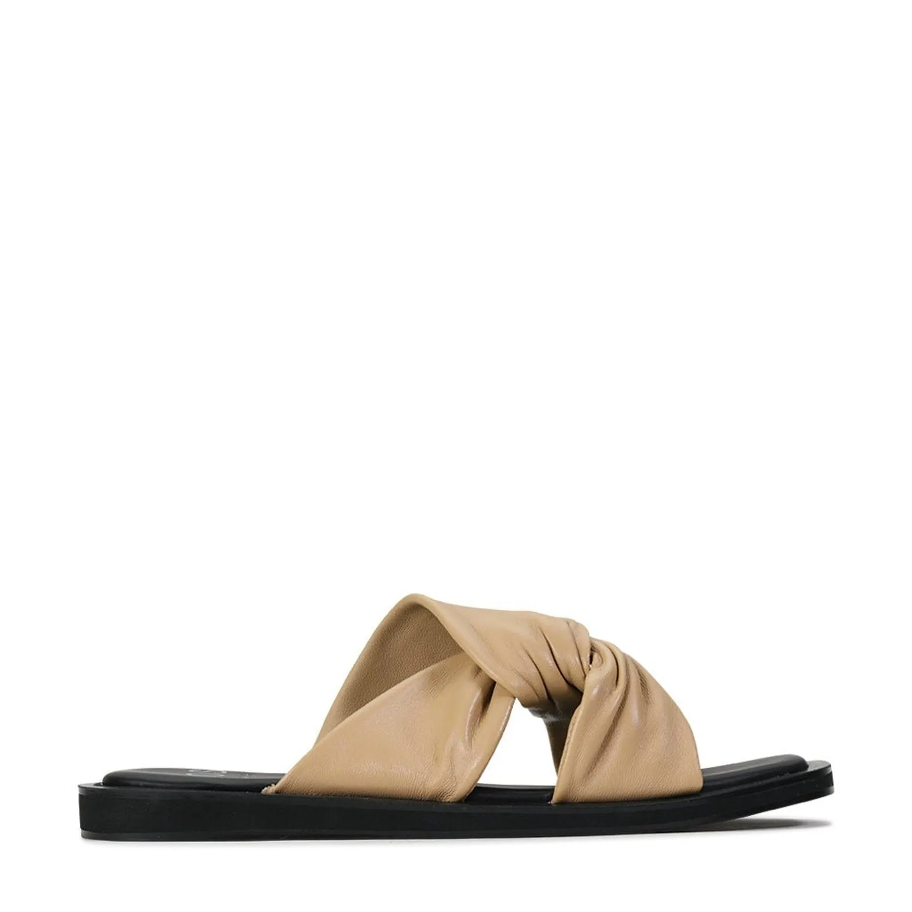 MISTIQUE CROSSOVER SANDAL