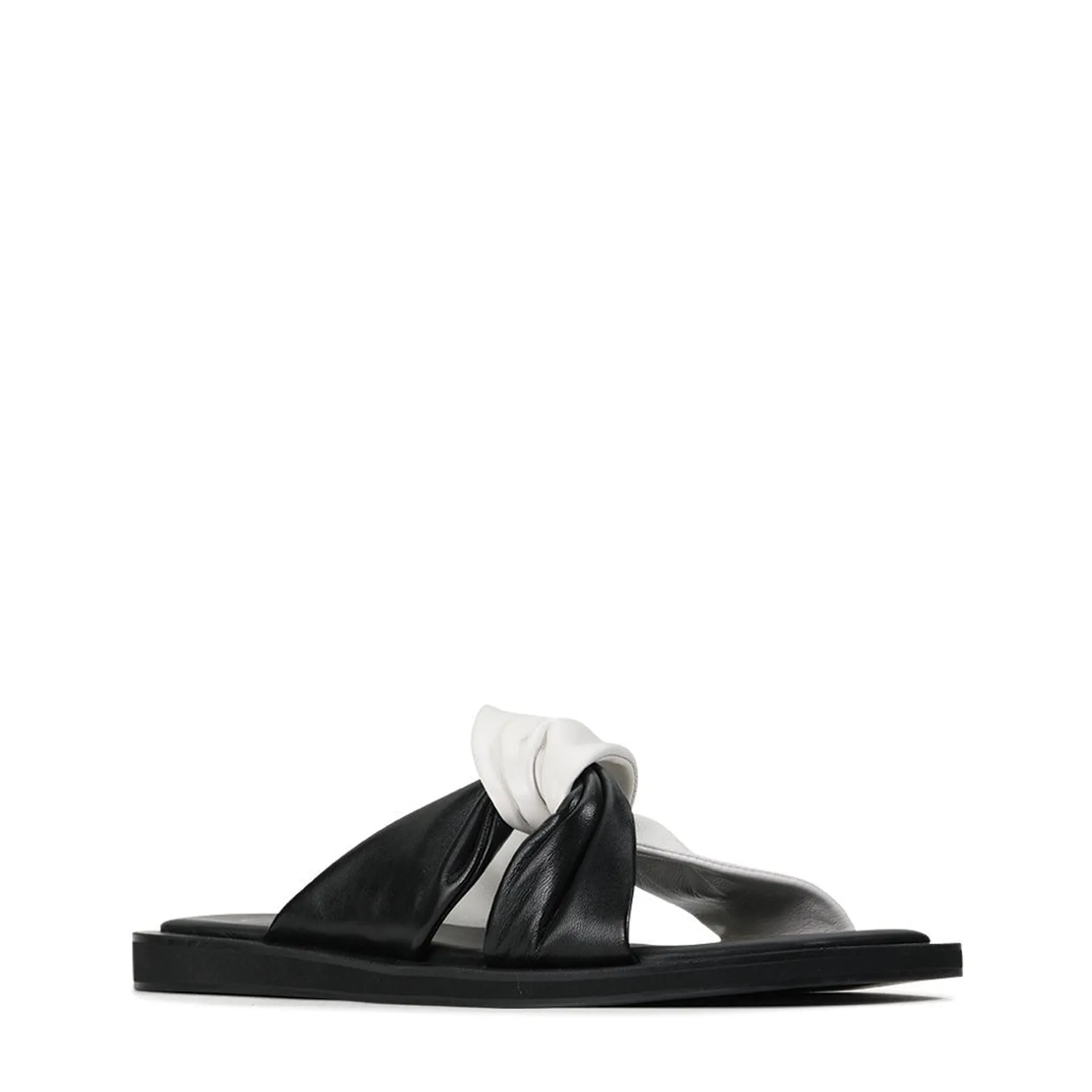 MISTIQUE CROSSOVER SANDAL